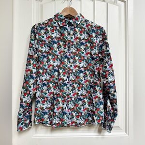 Lands’ End Green Blue and Red Floral Non-Iron Supima Cotton Fitted Blouse. 6